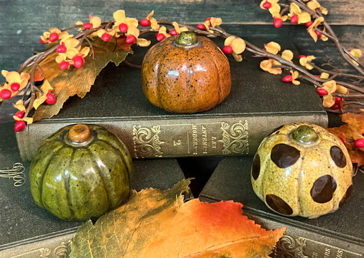 GMS-P69 Shooner Redware Pumpkins