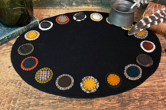 DD-229 Oval Wool Penny Mat