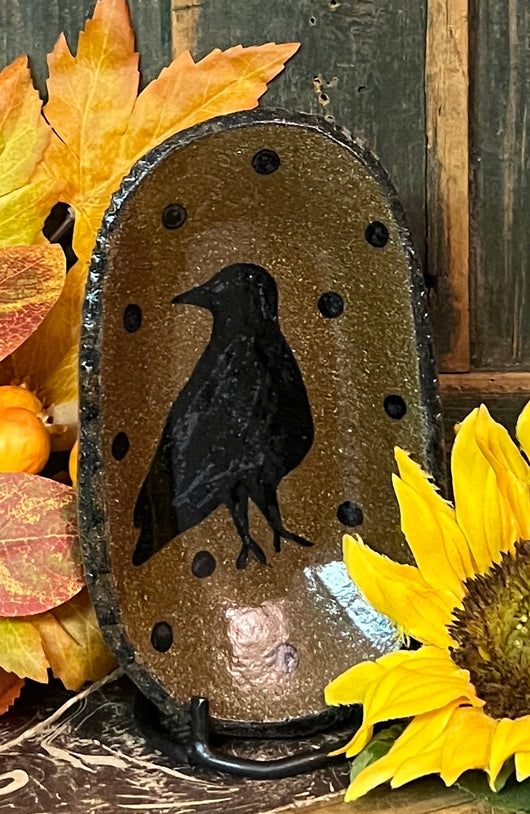 CC-2493 Pottery Crow Plate