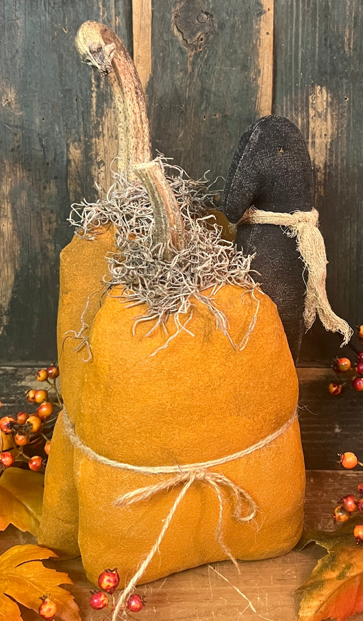 DD-268A Fabric Pumpkins & Crow