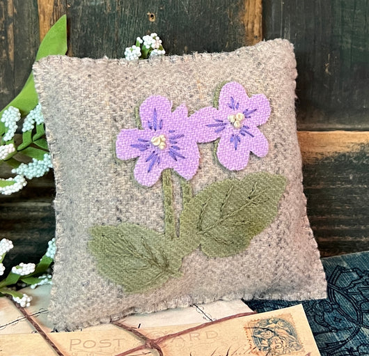 PB-316 Violets Wool Pillow Tuck - Light Purple