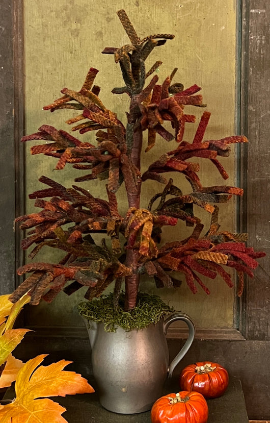 PB-400 Small Hand-made Autumn Wool Tree in Pewter Creamer