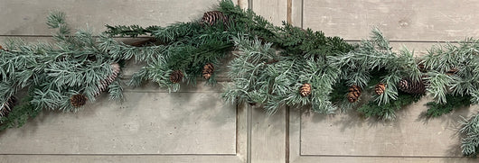 WI-24 Faux Pine & Pinecones Garland