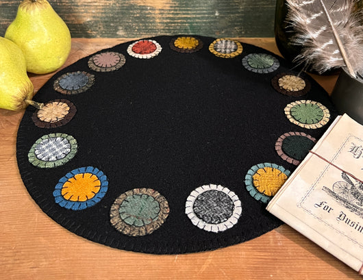 DD-125 Wool Round Penny Mat
