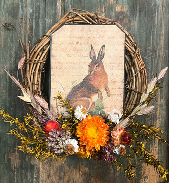 CD-SW19 Paper Bunny with Dried Flowers Wreath
