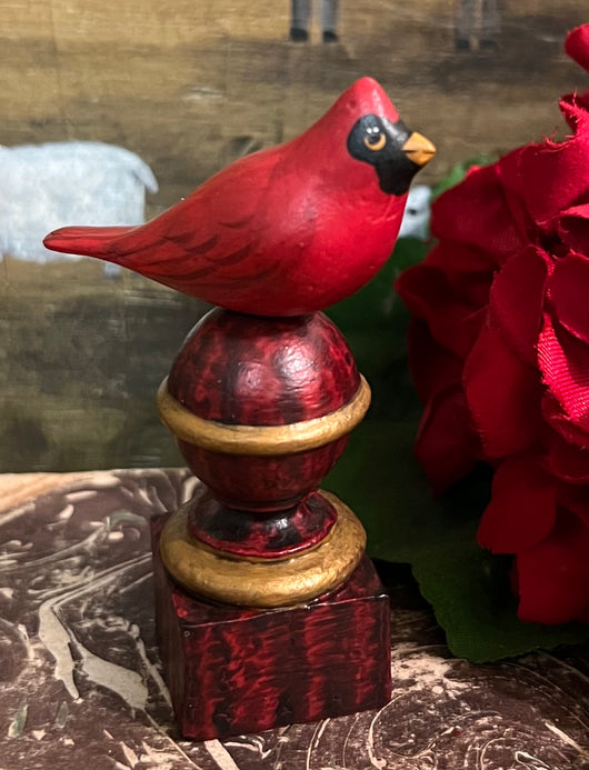 WW-383 Cardinal on Dark Finial