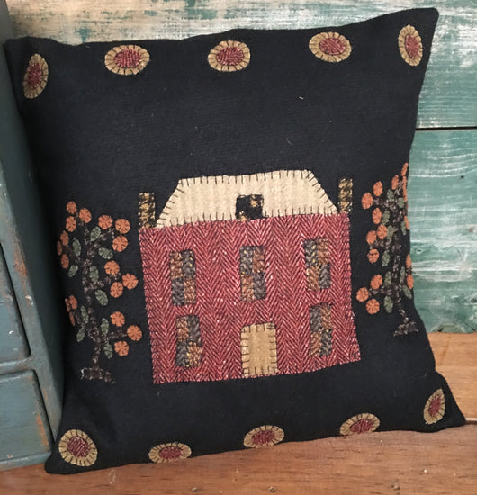 RG-1393 Manor House Felt Pillow