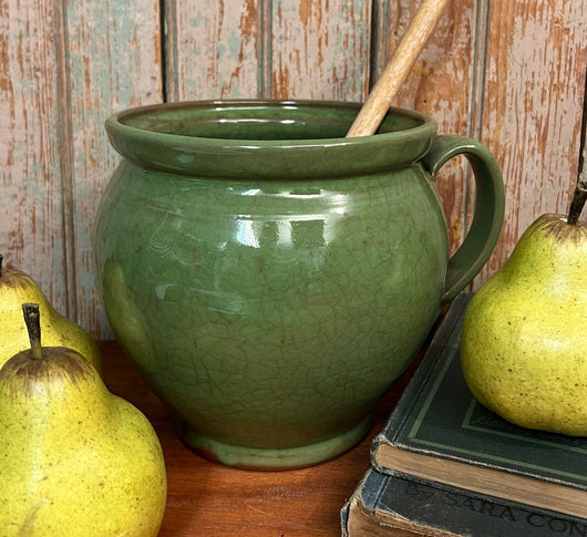 SE-157 Redware Green Bean Pot
