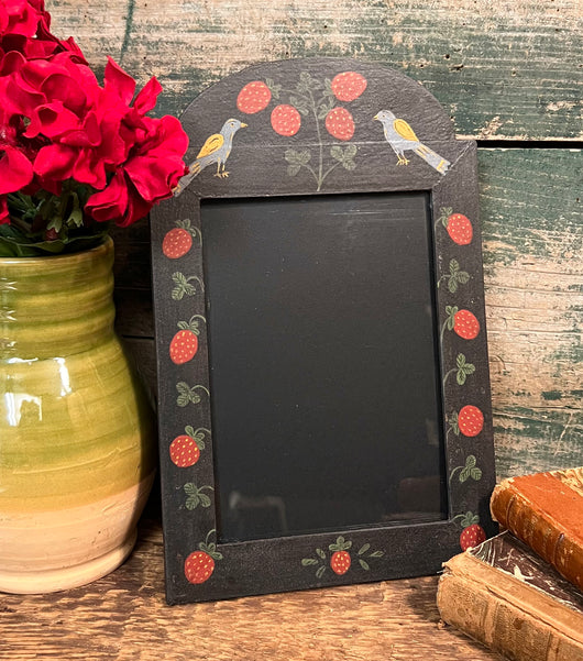 ER-2402 Strawberries Black Frame