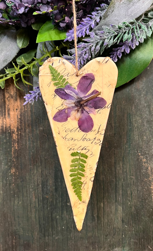 PB-25A Beeswax Coated Heart Ornament with Pressed Purple Flower