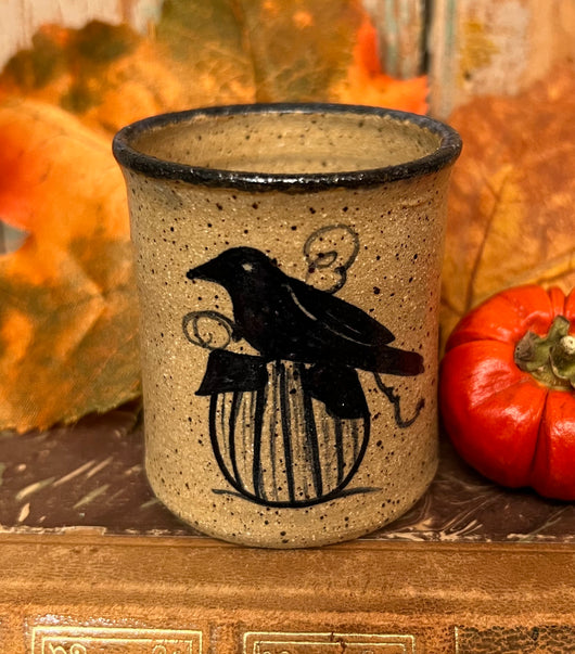 CC-2073 Mini Pottery Crow with Pumpkin Crock