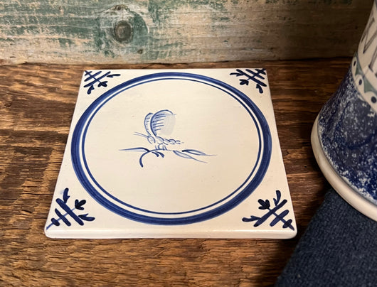 SE-117M Pottery Delft Trivet Tile