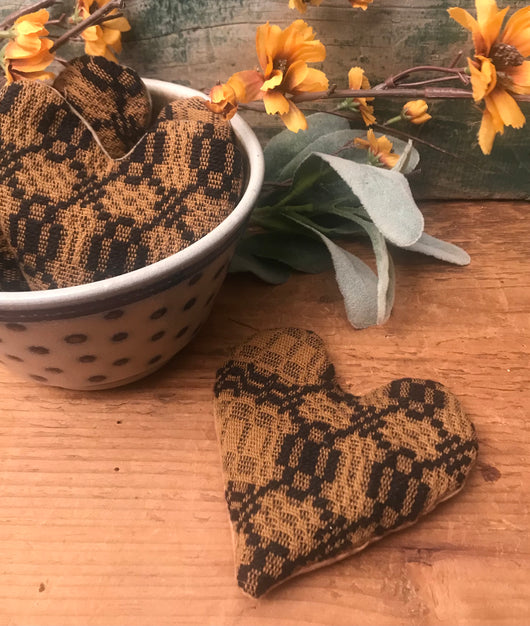 NV-148MB Mustard/Black Coverlet Heart Bowl Filler
