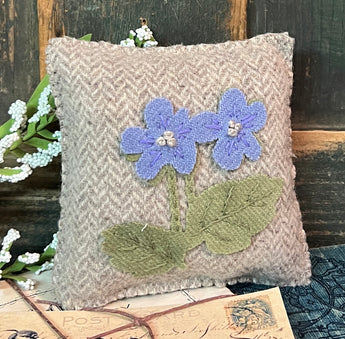 PB-317 Violets Wool Pillow Tuck - Dark Purple