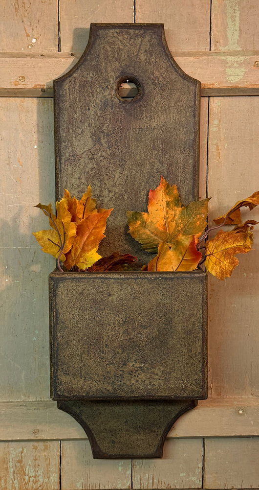 MA-78GP Hanging Wood Wall Pocket - Green/Pumpkin over Brown