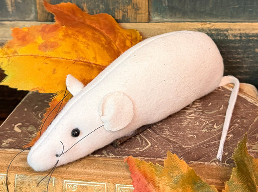 PPP-26L Large White Laying Mouse