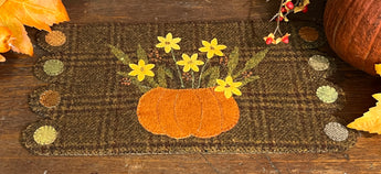 PB-219 Wool Pumpkin Vase Penny Mat