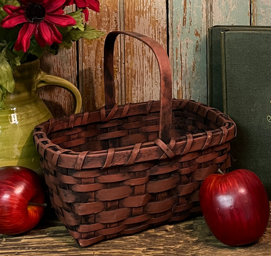 BG-B628 Red Handled Basket
