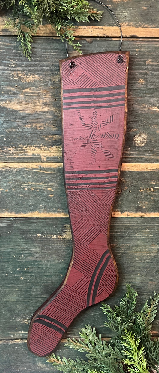 MA-25G Large Wood Combed Hanging Stocking
