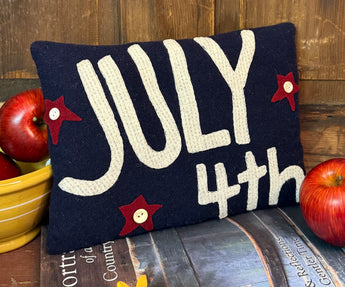 DD-298 Wool July 4th Pillow
