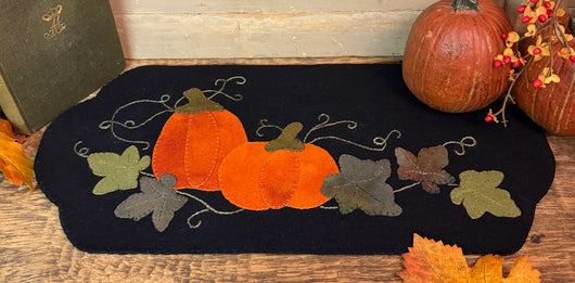NG-237 Wool Pumpkins Runner