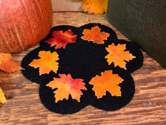 NG-232 Wool Scallop Leaves Mat