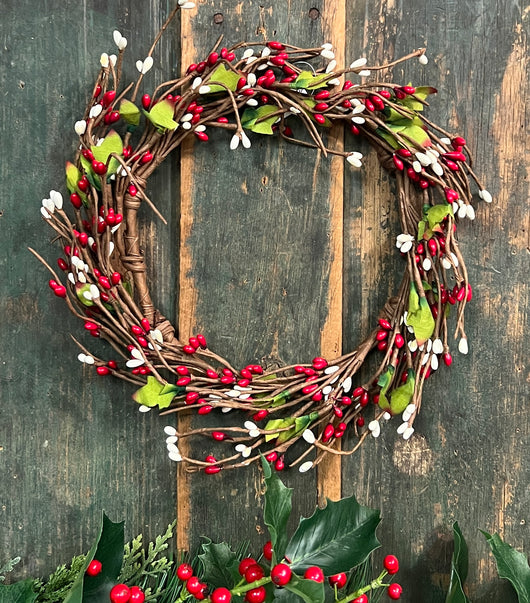 GF-36L Christmas Berry Bead Large Wreath