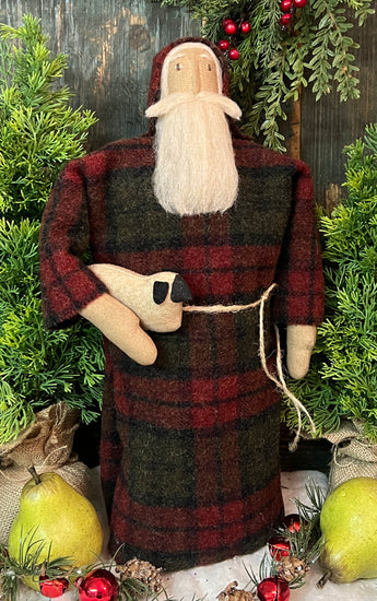 EC-PTS Tall Santa in Plaid Wool Robe Holding Sheep