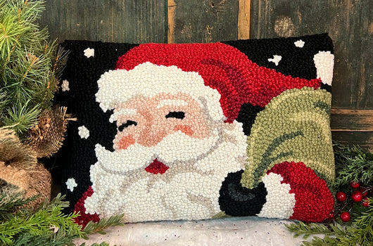 PH-170 Santa Wool Hooked Pillow