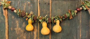 CD-GG24 Three Gourd Garland