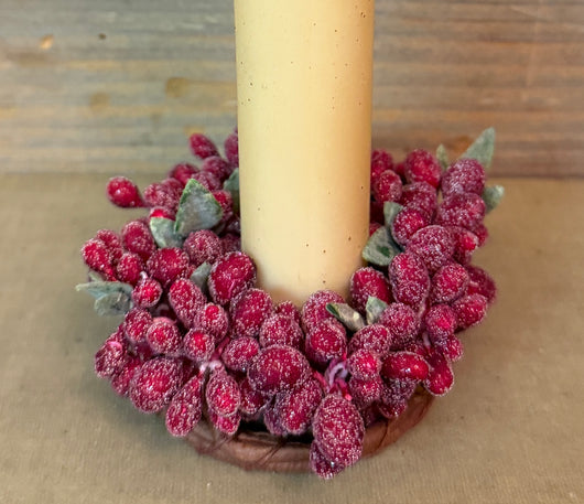 NV-FRCR Frosted Red Berry Candle Ring