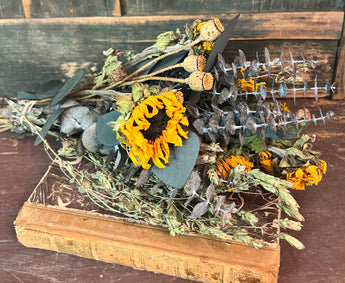 NET-SDB-E Small Dried Flower Bunch - Mini Sunflowers