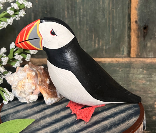 AV-23 Hand-Carved & Painted Puffin