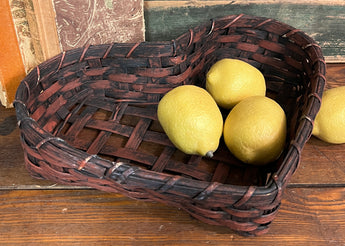 BG-B591 Red Heart Basket