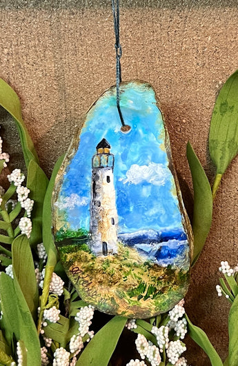 MKM-S5 Hand-painted Oyster Shell Ornament - Lighthouse