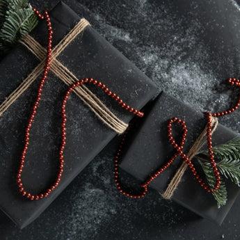 RA-207 9' Aged Red Bead Garland