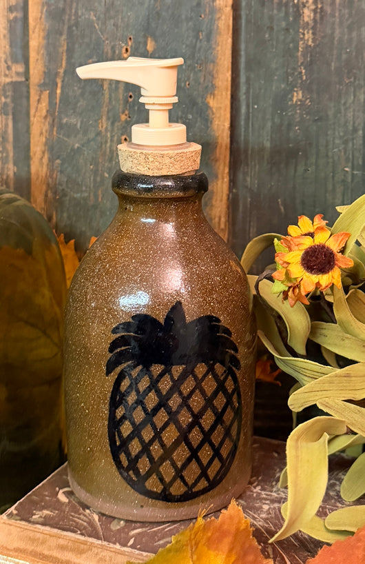 CC-2502 Pottery Pineapple Soap Pump Dispenser