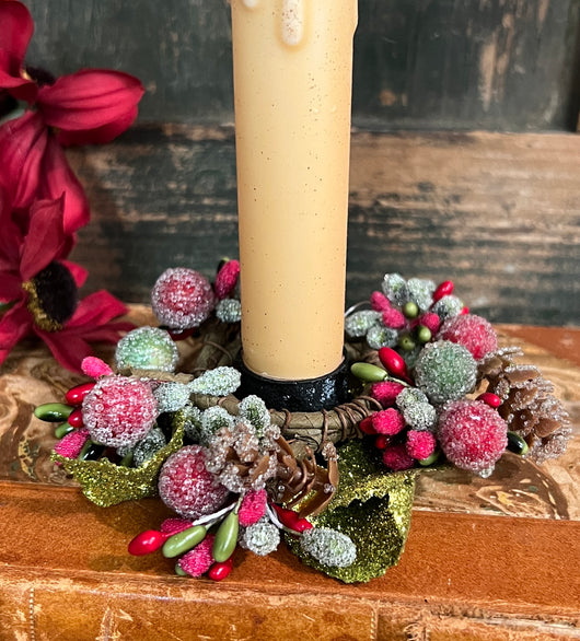 WI-07 Frosted Berry Candle Ring