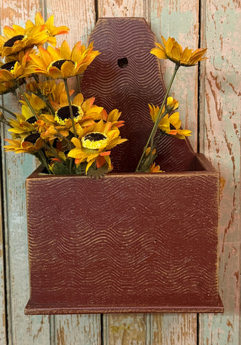 PEN-54R Grained Hanging Wall Box - Red over Mustard