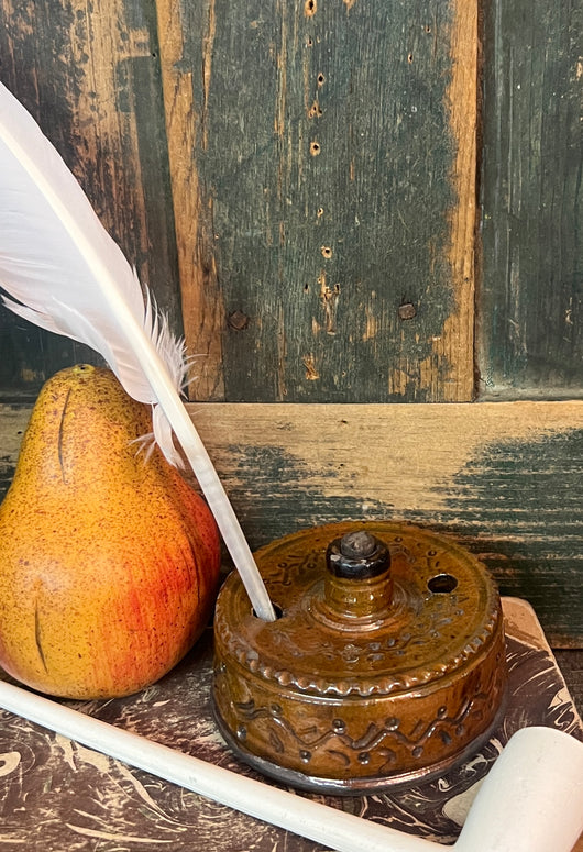 GMS-1672 Shooner Redware Inkwell & Quill - Brown