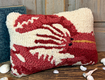 C4C-14 Lobster on Cream Wool Hooked Pillow