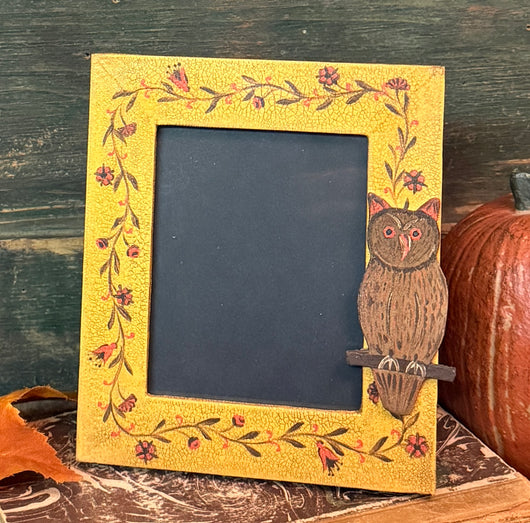 ERX-2665 Owl with Orange Flowers Frame