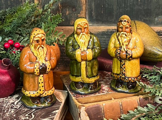 GMS-S51 Shooner Redware Santa Figurines