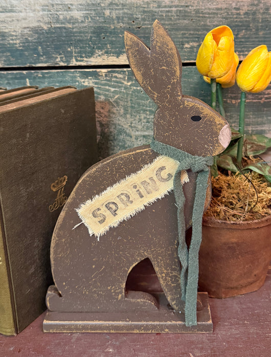 PEN-95 Wood Sitting Bunny