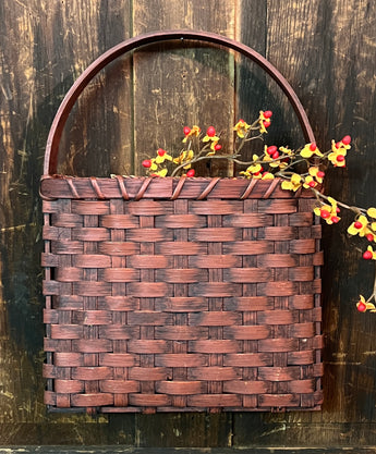 BG-B706 Red Door Basket
