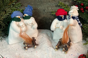FA-2100 Med Fabric Snowfolk Couple Roasting Marshmallows with Fire