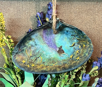 MKM-S1 Hand-painted Oyster Shell Ornament - Mermaid with Stars