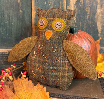 PB-725 Wool Owl