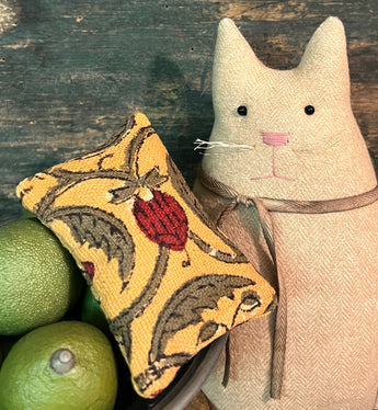 CD-KS1 Red Flower Kitty Catnip Sachet