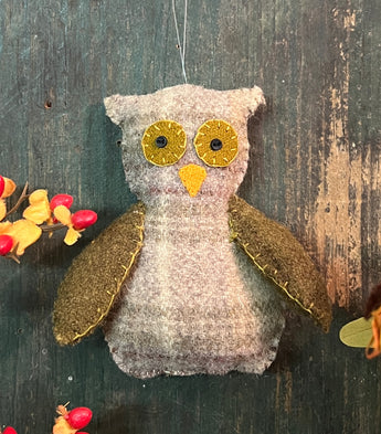 PB-419A Small Wool Owl Ornament